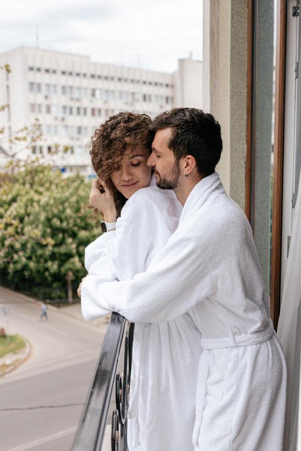 Alice Place Hotel Odessa Zewnętrze zdjęcie