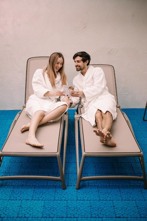 Alice Place Hotel Odessa Zewnętrze zdjęcie